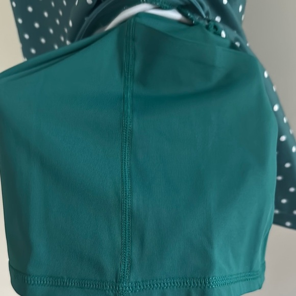 NWT Glyder Sculpt Dress: Emerald Polka Dot - Picture 10 of 10